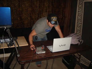 LIVE AT SOMEONES HOUSE...AGAIN, SAME PIC DIFF ANGLE?
