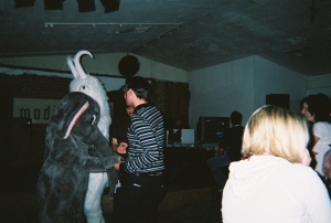 DANCING MANIMALS AT THE MODIFIED